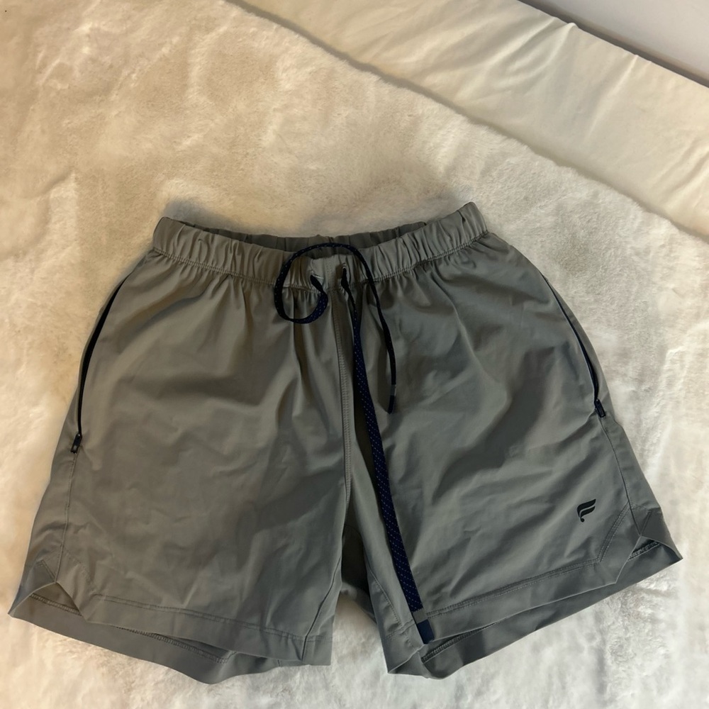 Fabletics Men's Gray Athletic performance active … - image 3